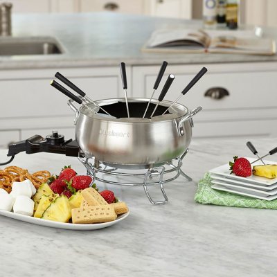 Cuisinart(R) 3 Quart Electric Fondue Set Suitable for Chocolate, Cheese, Broth or Oil