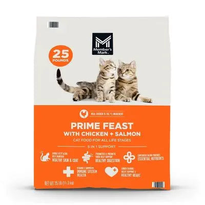 Member's Markâ„¢ Prime Feast with Chicken + Salmon Dry Cat Food, 25 lbs.