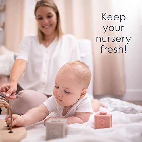 Playtex Diaper Genie Complete Pail with Built-In Odor Controlling Antimicrobial, Includes Pail & 1 Refill, White , 8.36 Pound