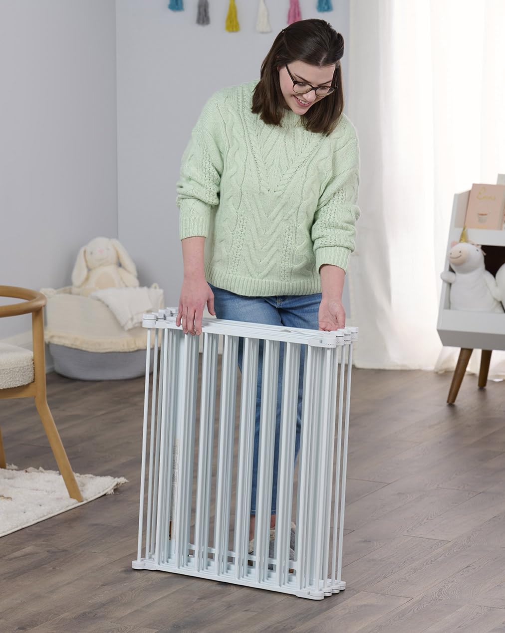 Regalo 194-Inch Super Wide Adjustable Baby Gate and Play Yard, 2-in-1, Bonus Kit, 4 Count (Pack of 1)