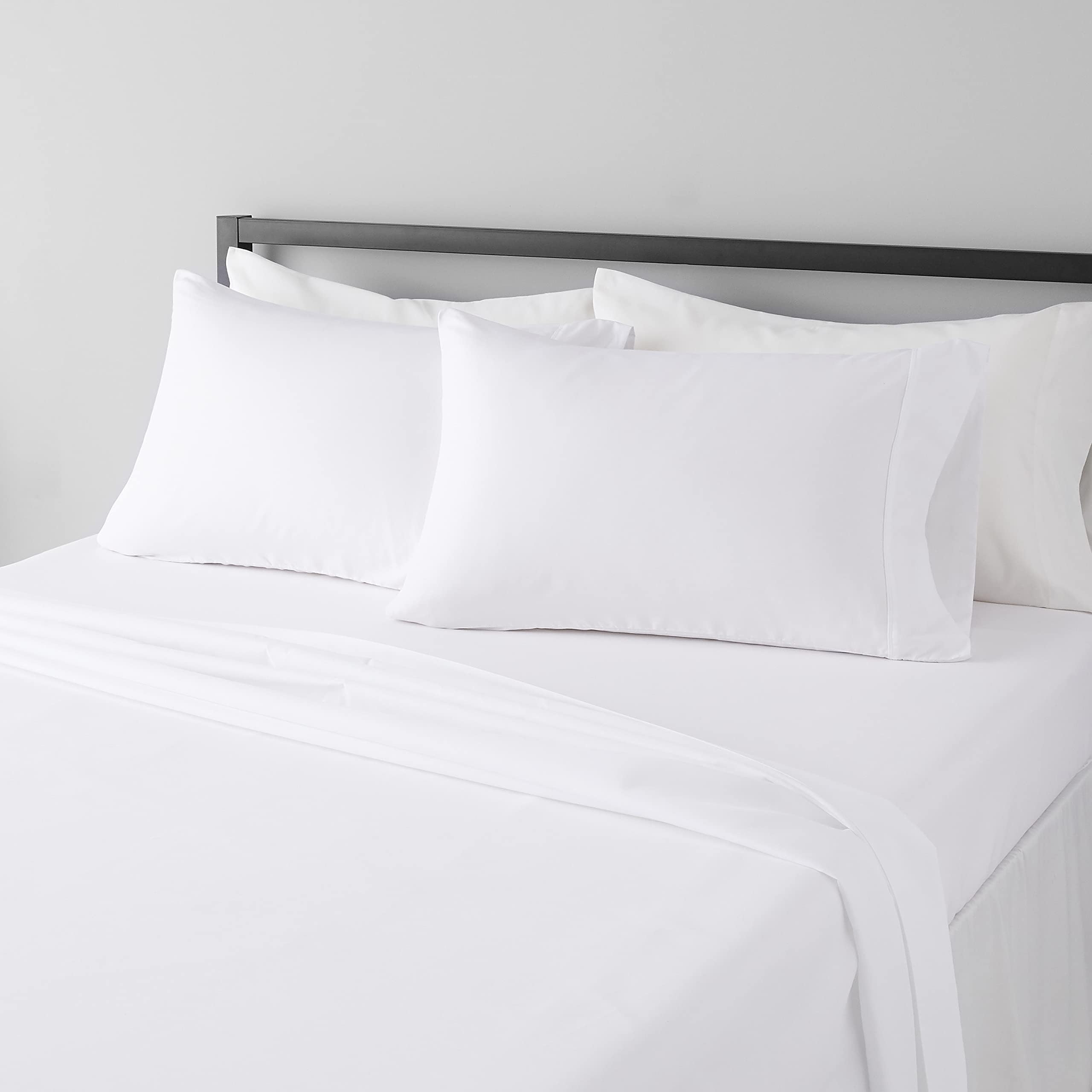 Amazon Basics 4 Piece Microfiber Lightweight Wrinkle-free Breathable Bed Sheet Set, Super Soft Easy Care, 14" Deep Pockets, Queen, Bright White, Solid