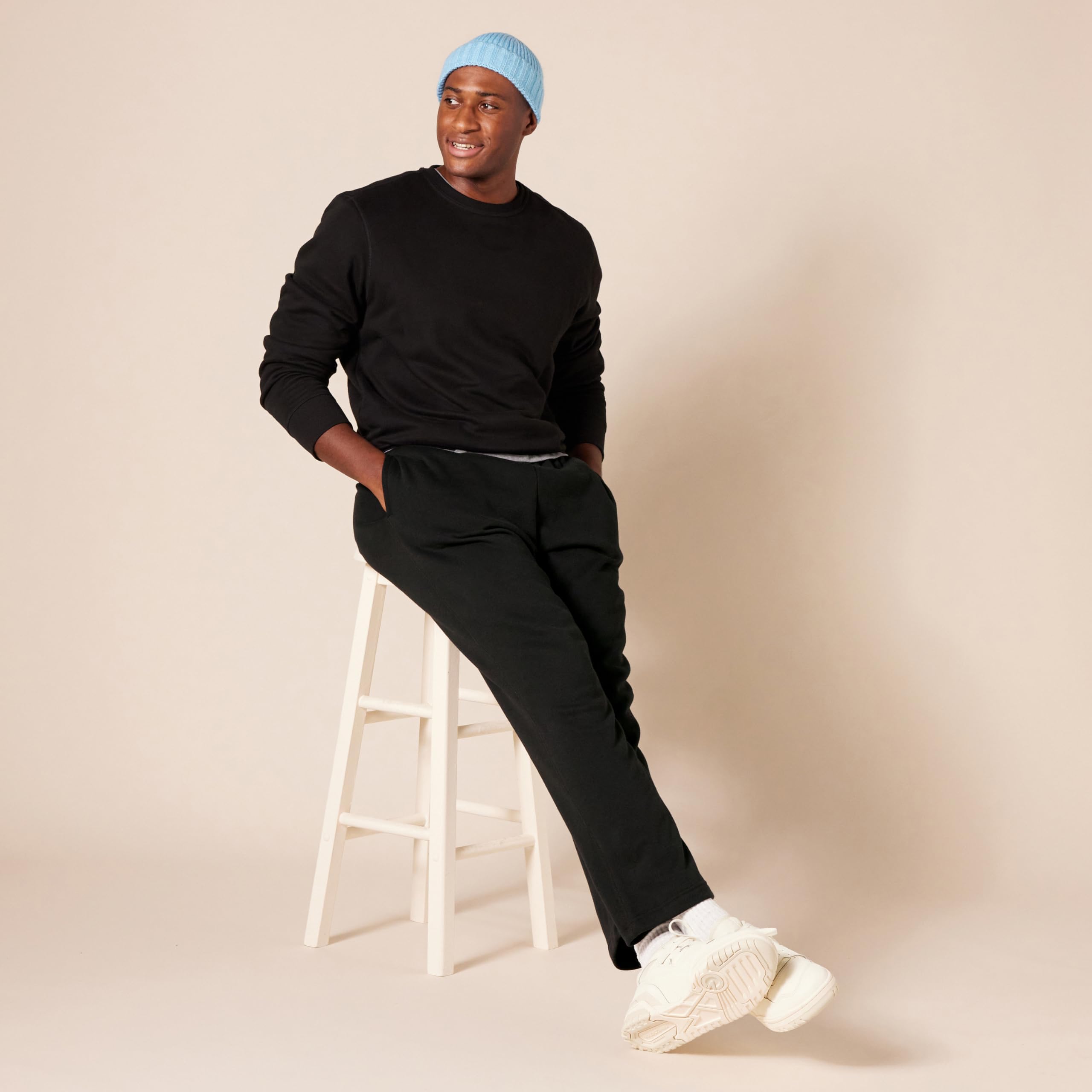 Amazon Essentials Men's Fleece Open Bottom Sweatpant (Available in Big & Tall), Black, Medium
