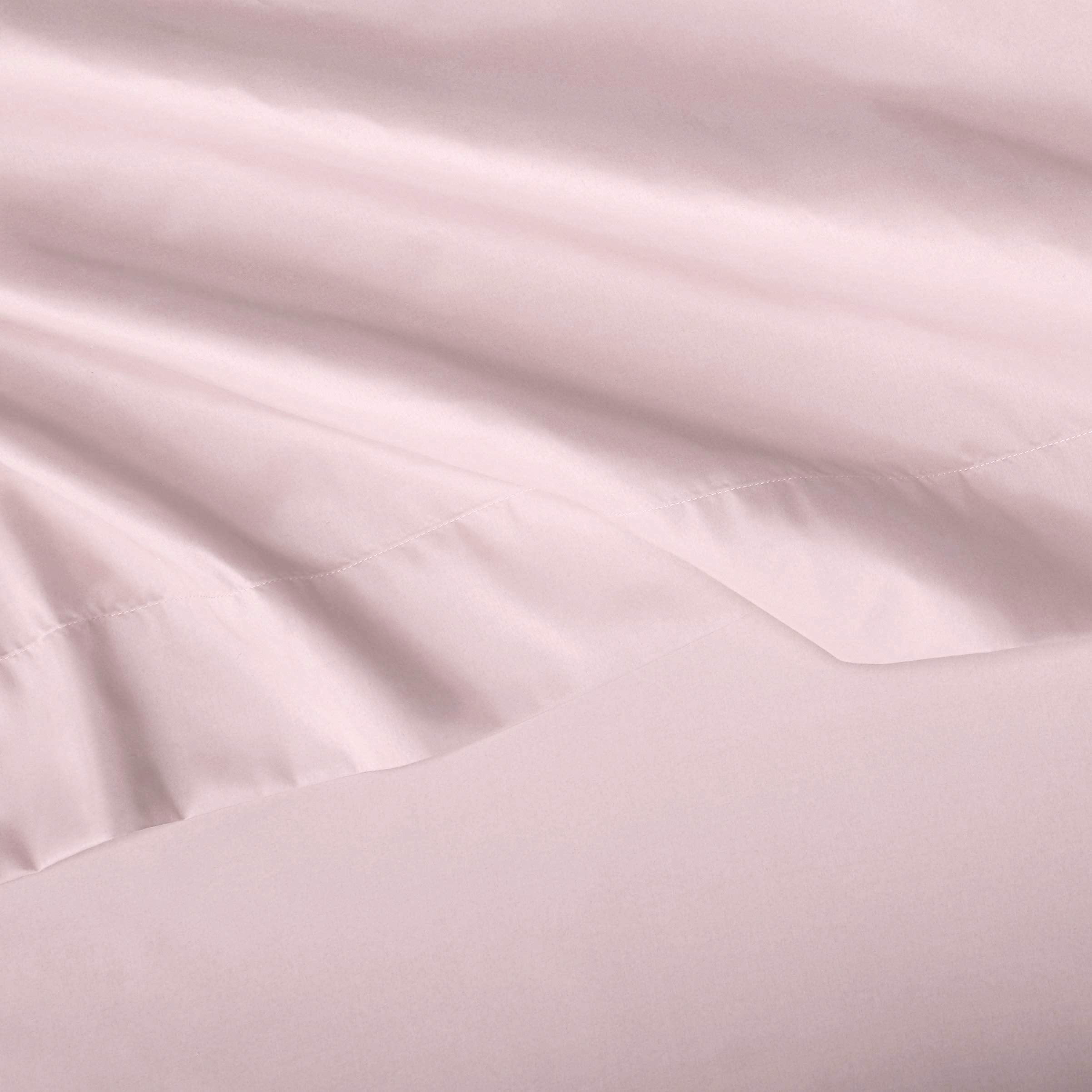 Amazon Basics Kid's Soft Easy-Wash Lightweight Microfiber 4-Piece Sheet Set, Full, Light Pink, Solid