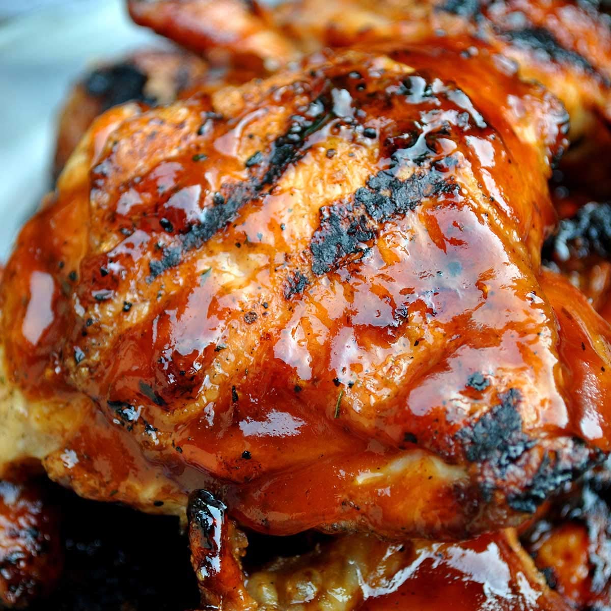 Kosmos Q Honey Chipotle Killer Bee BBQ Dry Rub, Sweet and Spicy Seasoning with Sugar, Chipotle, Garlic & Paprika for Ribs, Pulled Pork, Chicken, Dry Rub For Smoking & Grilling, 12.6 Oz Shaker Bottle