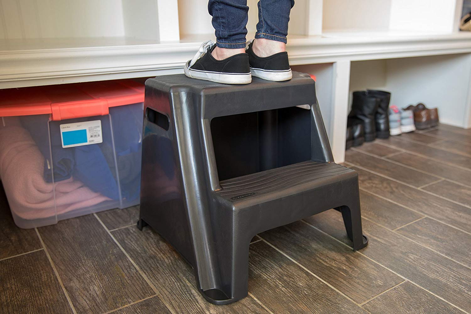 Rubbermaid 2-Step Molded Plastic Step Stool, Lightweight with Slip Resistant Treads and Non-Slip Feet, Black (Amazon Exclusive)