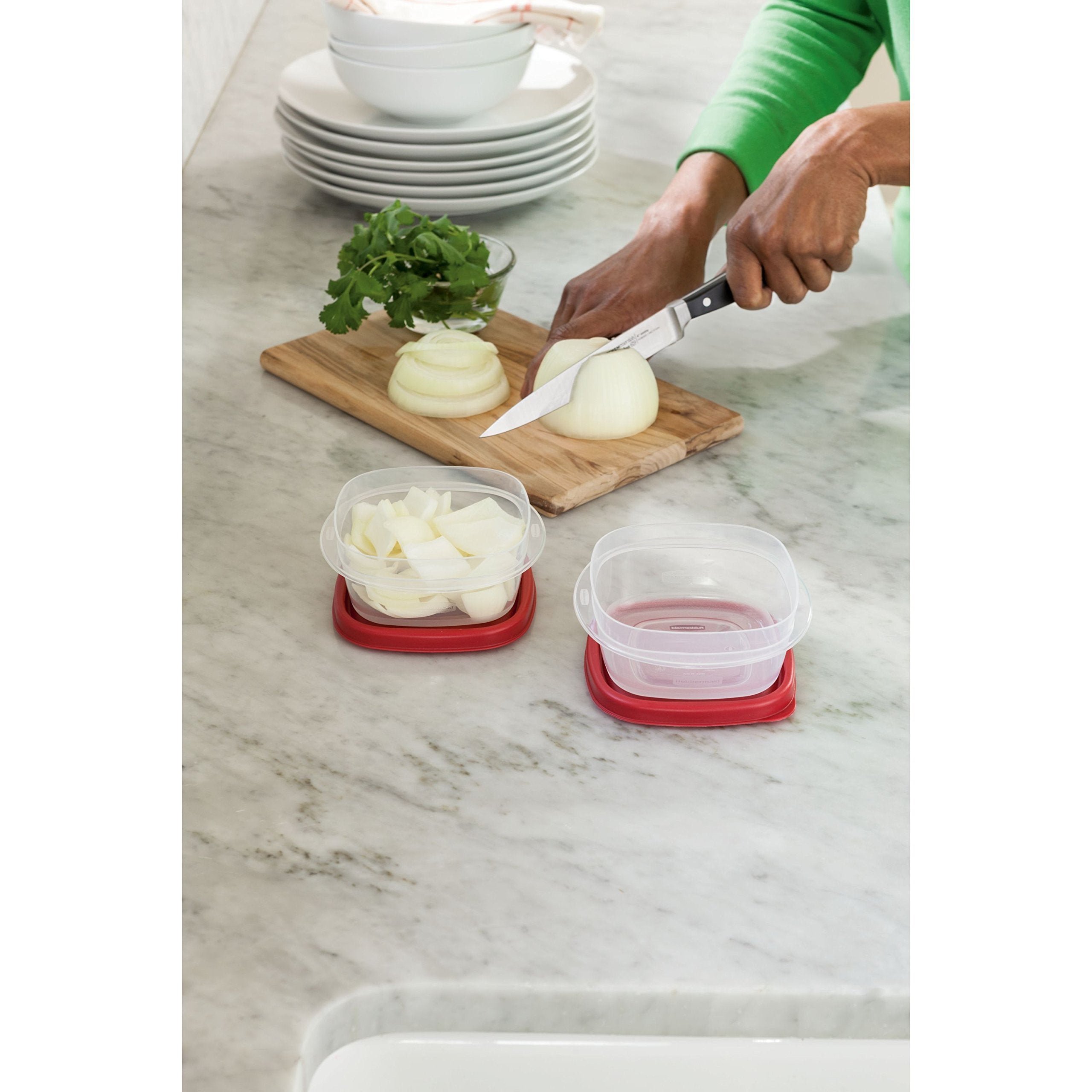 Rubbermaid Easy Find Lids Food Storage Containers, 1.25 Cup, Racer Red, 4-Piece Set