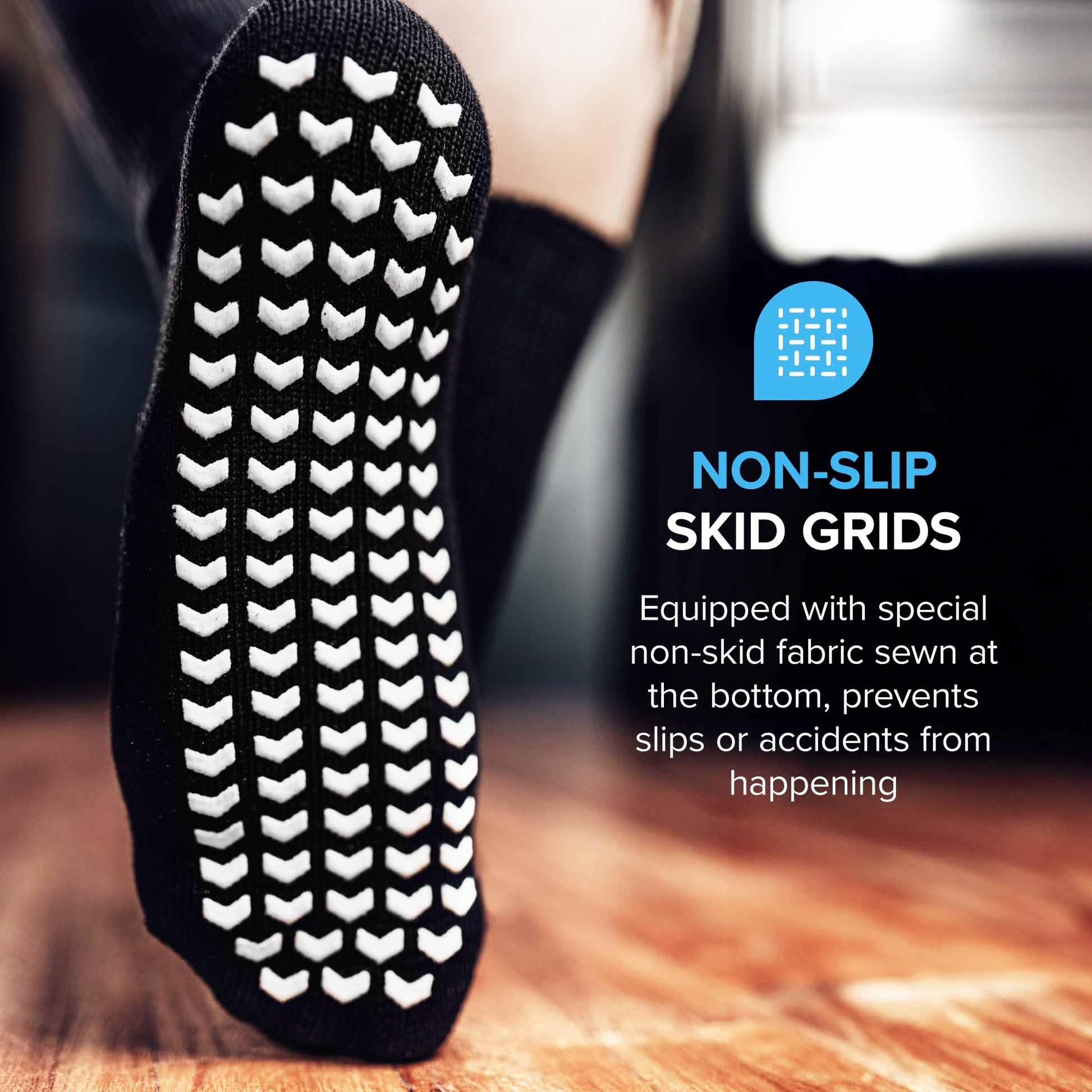2 Pairs Extra Wide Socks For Swollen Feet, Non-Slip Hospital and Diabetic Socks for Men and Women