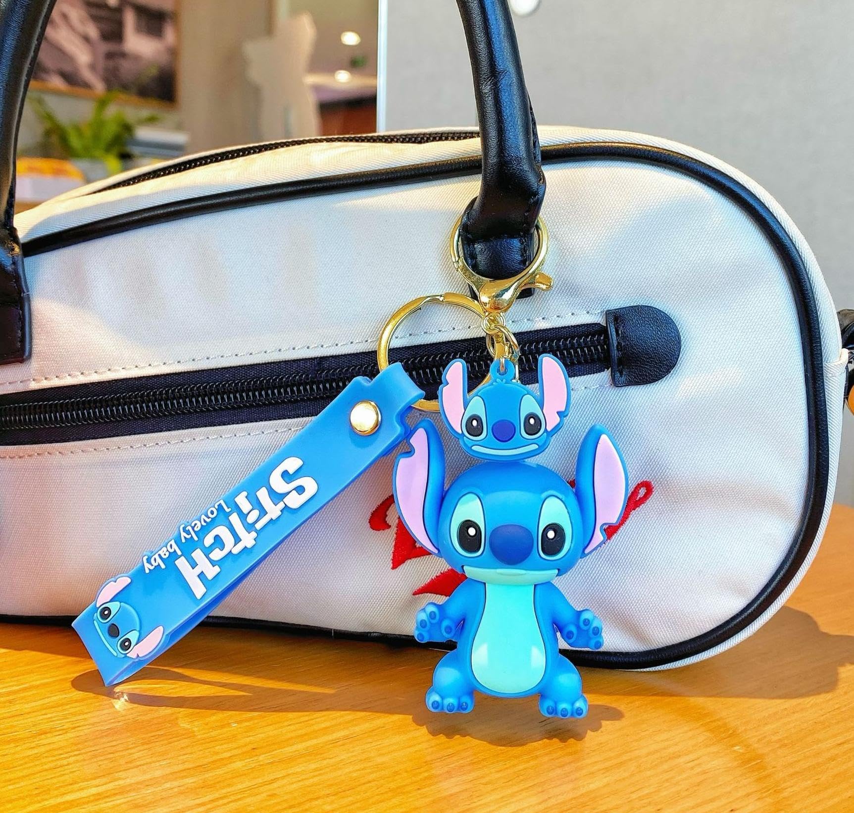 UIHJASO Cute Keychains for Boys Girls, Anime Kawaii Keychain, Cartoon Backpack Key Key Chain Accessories Wristlet chain Car Charms