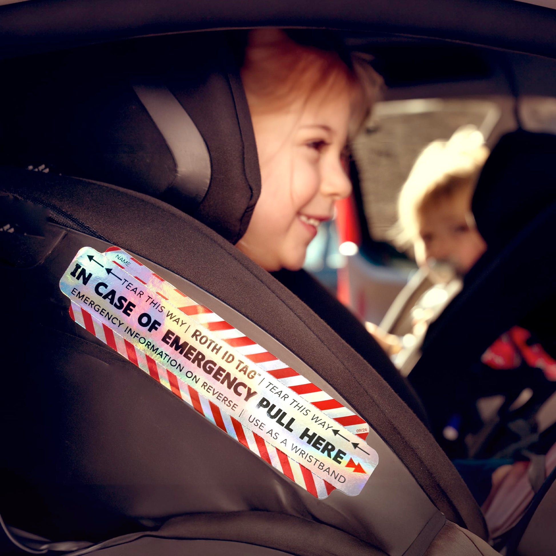 Original ROTH ID TAG™ Kit | Emergency Contact Identification System for Car Seats, Red, White, Black