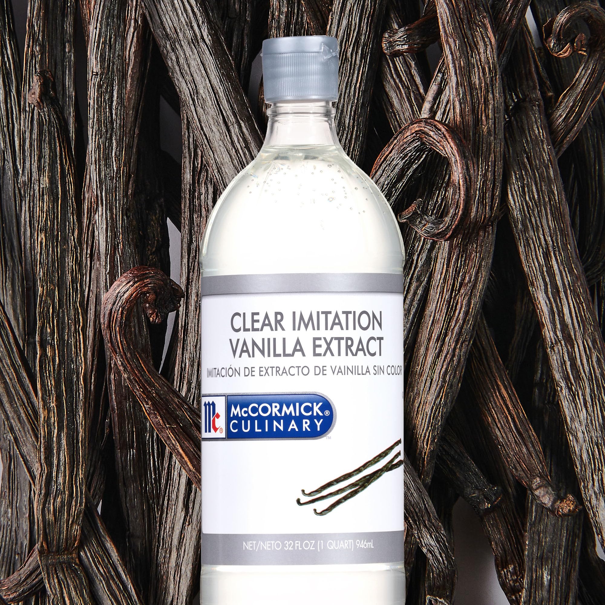 McCormick Culinary Clear Imitation Vanilla Extract, 32 fl oz - One 32 Fluid Ounce Bottle of Clear Vanilla Flavoring for Baking, Perfect in Baked Goods, Frostings, Custards and Desserts